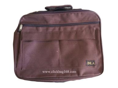 กระเป๋าสีน้ำตาลเข้มผ้า 600/300 D W/PVC CLICK 0124